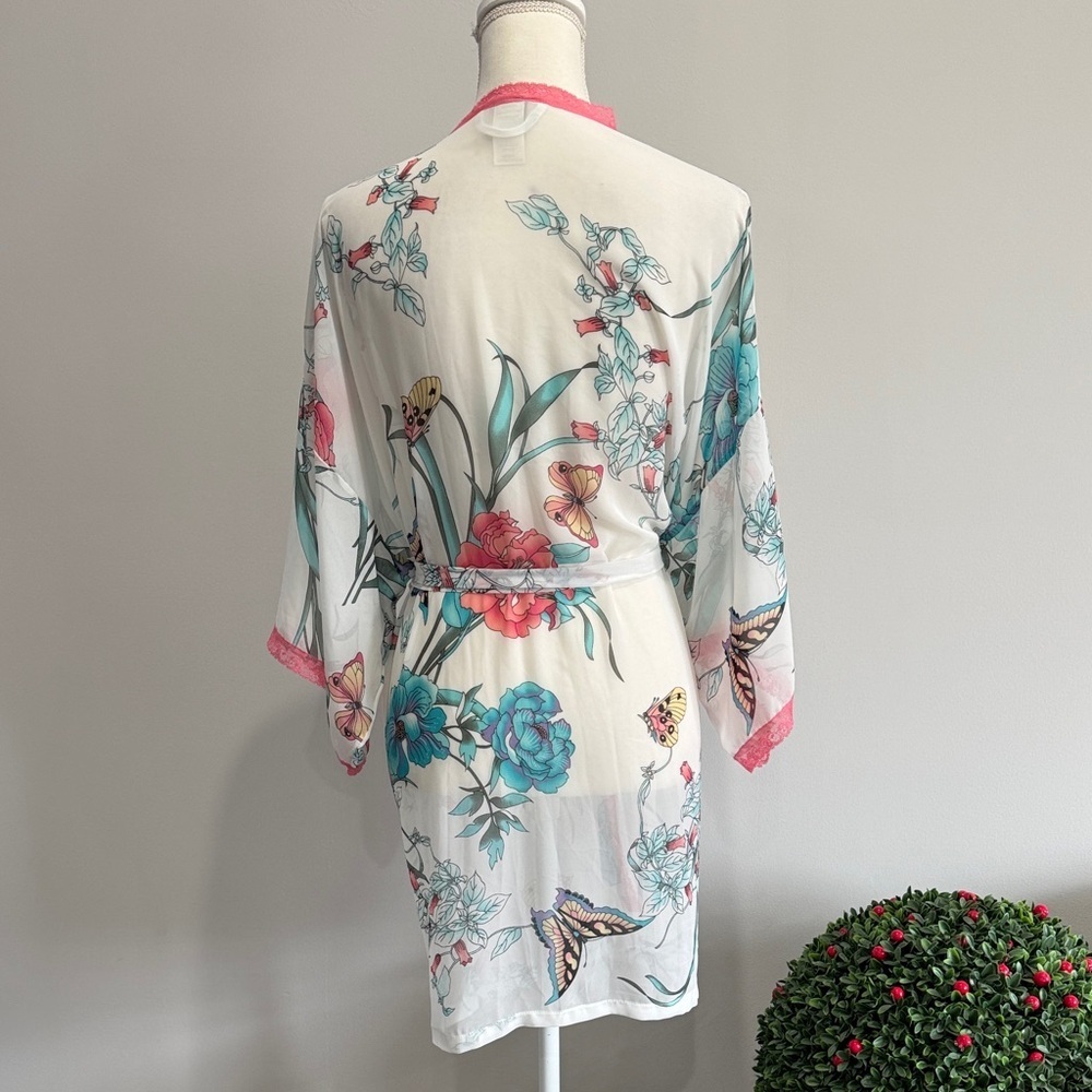 In Bloom by Jonquil White Floral & Butterfly Kimono Robe with Pink Trim Sz M - Picture 3 of 5